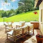 Les Rocailles Bed and breakfast 4*