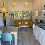 Les Rocailles Bed and breakfast 4*