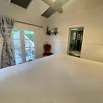 Bed and breakfast Les Rocailles Lamonzie-Montastruc