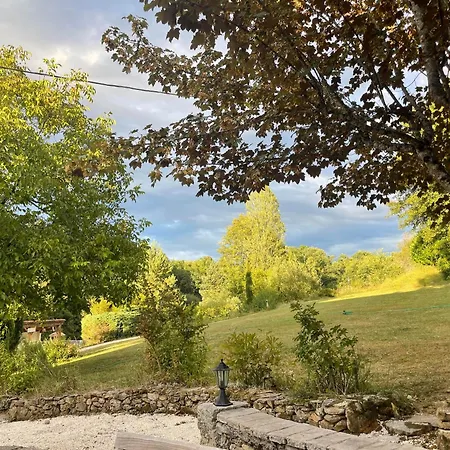 Les Rocailles Bed & Breakfast 4*