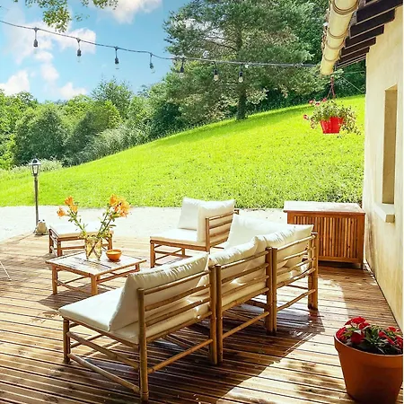 Les Rocailles Bed and breakfast 4*