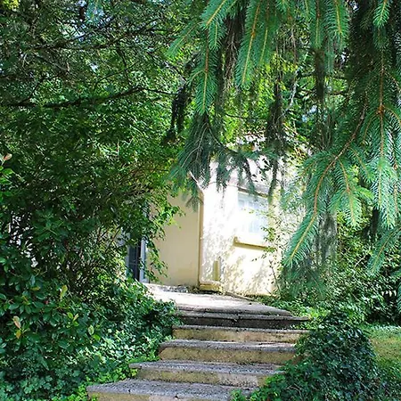 Les Rocailles