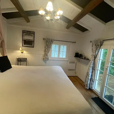 Bed & Breakfast Les Rocailles Lamonzie-Montastruc