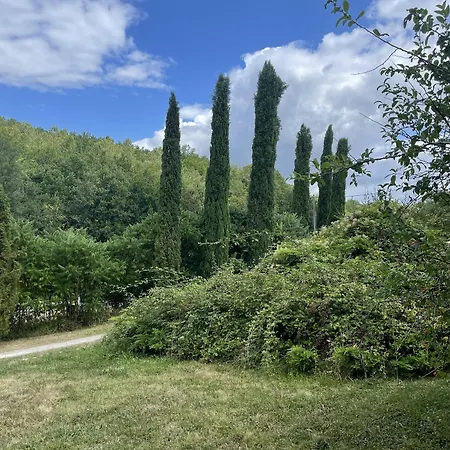 Les Rocailles Bed & Breakfast 4*