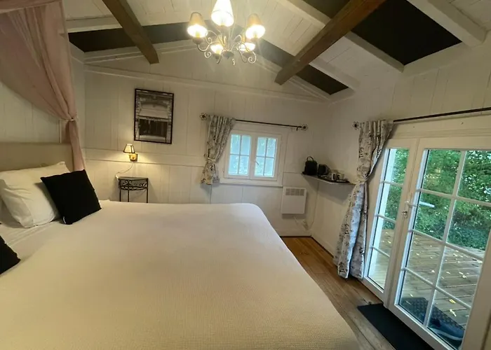 Bed and breakfast Les Rocailles Lamonzie-Montastruc