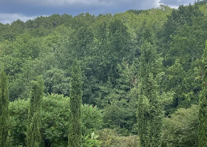 Les Rocailles ベッド・アンド・ブレックファスト