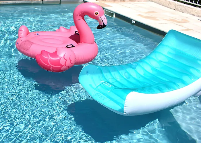 ベッド・アンド・ブレックファスト Les Rocailles