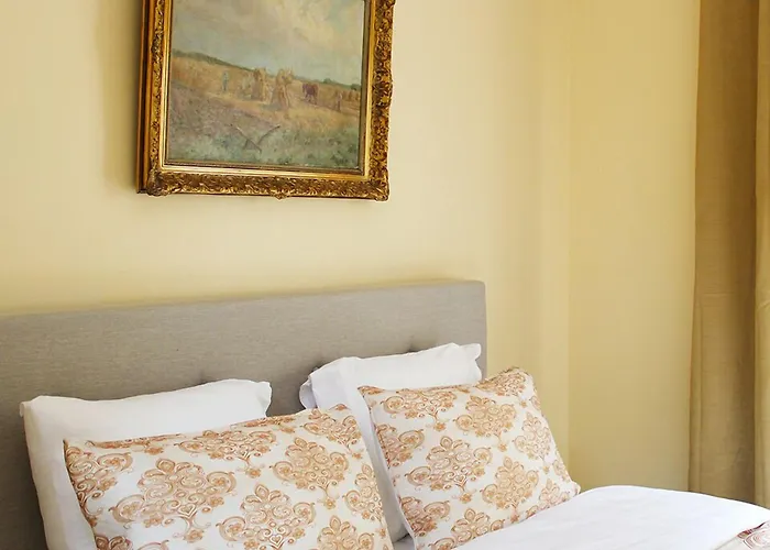 Bed and breakfast Les Rocailles 4*