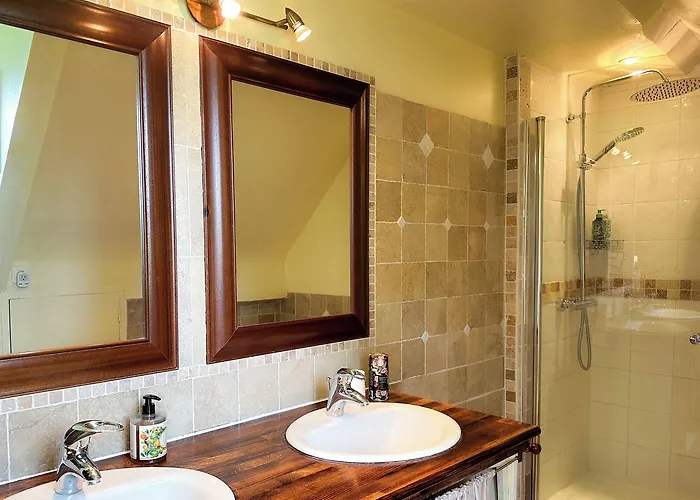 Bed and breakfast Les Rocailles 4*